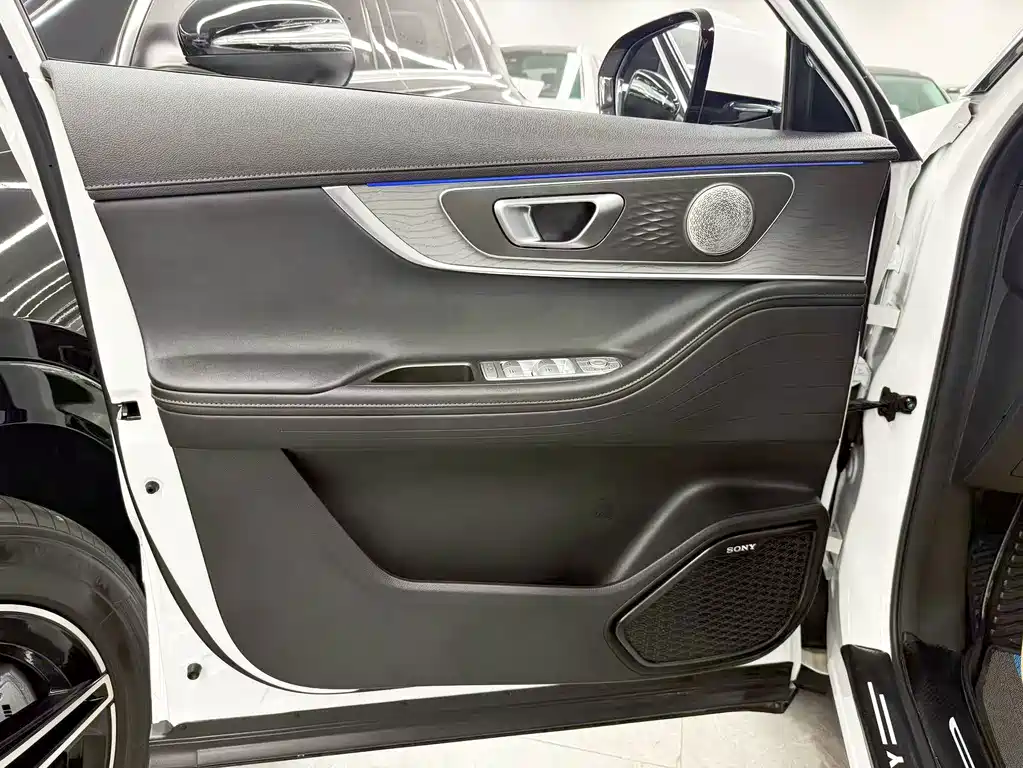 Chery Tiggo 8 PRO — миниатюра 15