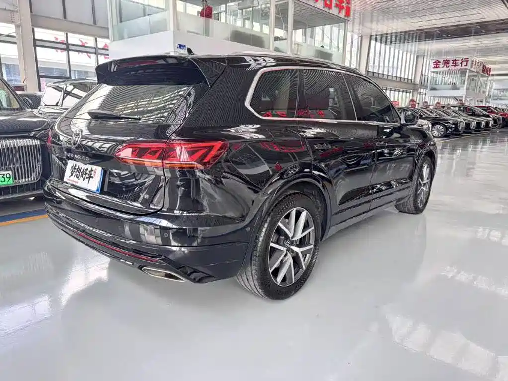 Volkswagen Touareg — миниатюра 4