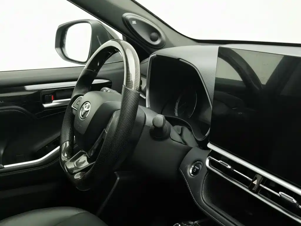 Toyota Highlander — миниатюра 22