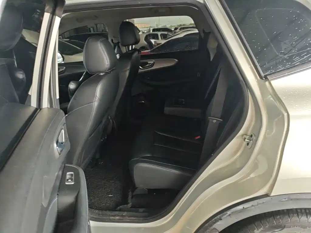 Roewe RX5 — миниатюра 17