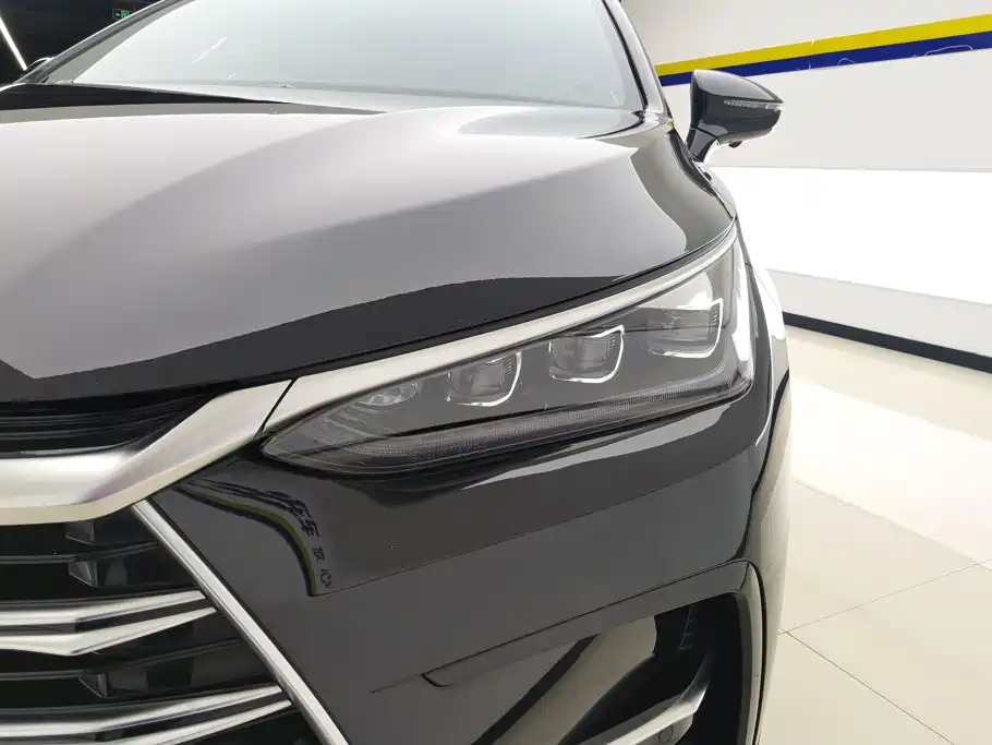 BYD Tang New Energy — миниатюра 5