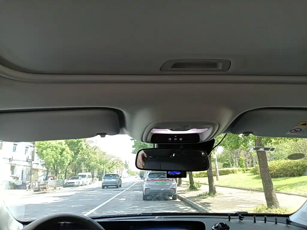 Buick Verano — миниатюра 18