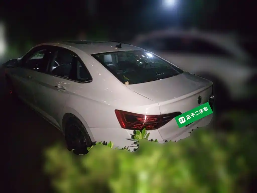 Volkswagen Sagitar — миниатюра 4