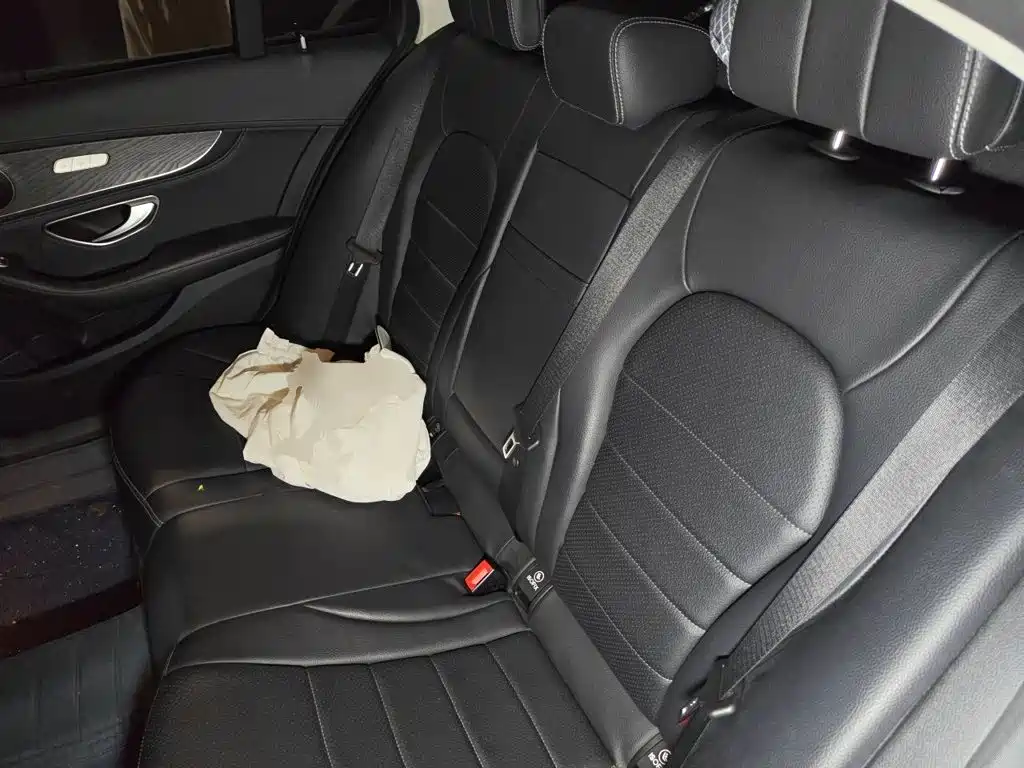 Mercedes-Benz C-Class — миниатюра 18