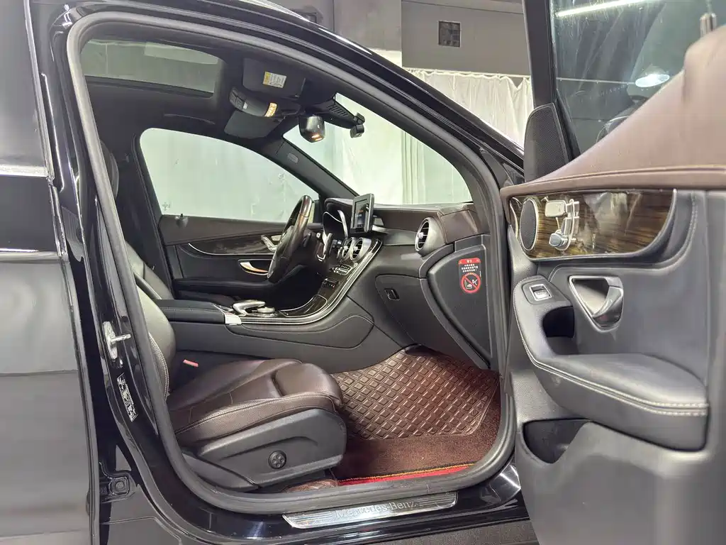 Mercedes-Benz GLC — миниатюра 13