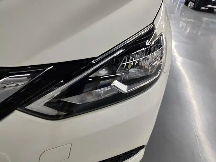 Nissan Sylphy — миниатюра 5
