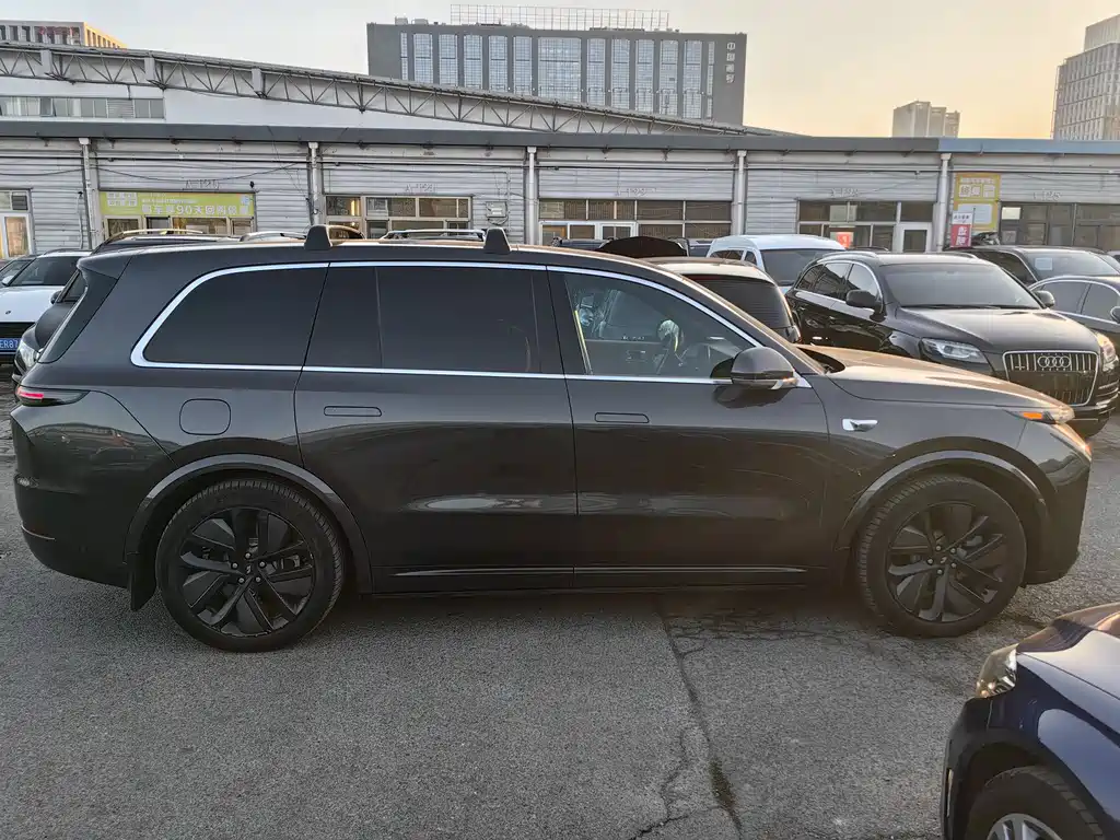 Li Auto IDEAL L9