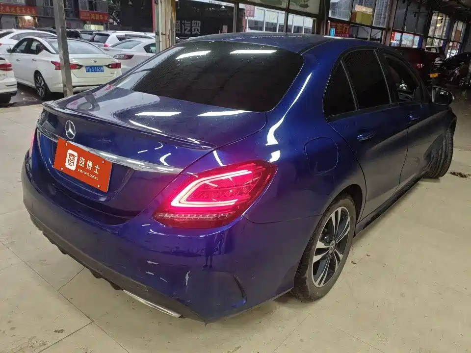 Mercedes-Benz C-Class — миниатюра 4