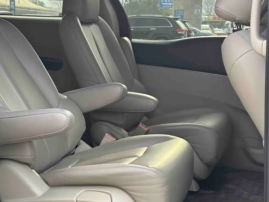 Buick GL8 2018 28T Comfort VI
