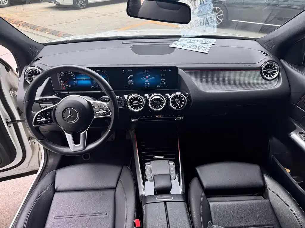 Mercedes-Benz EQA — миниатюра 12