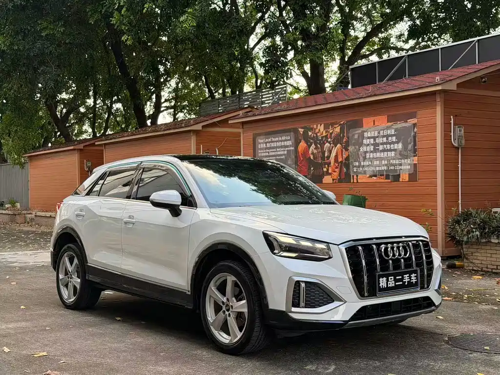Audi Q2L — миниатюра 3