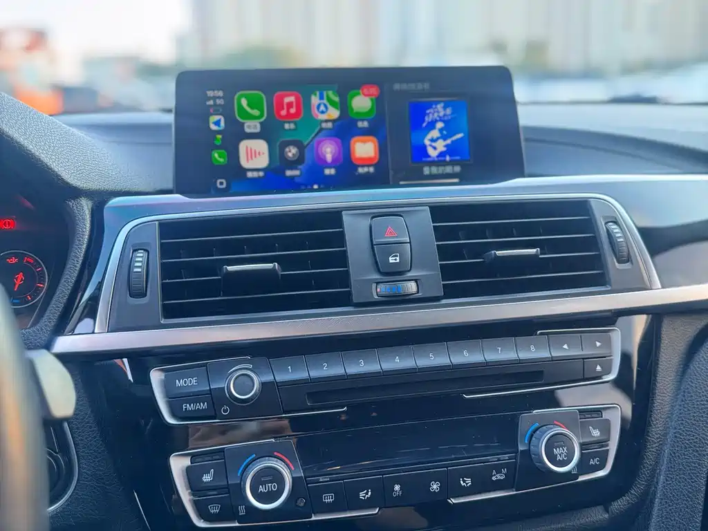 BMW 3 Series — миниатюра 21