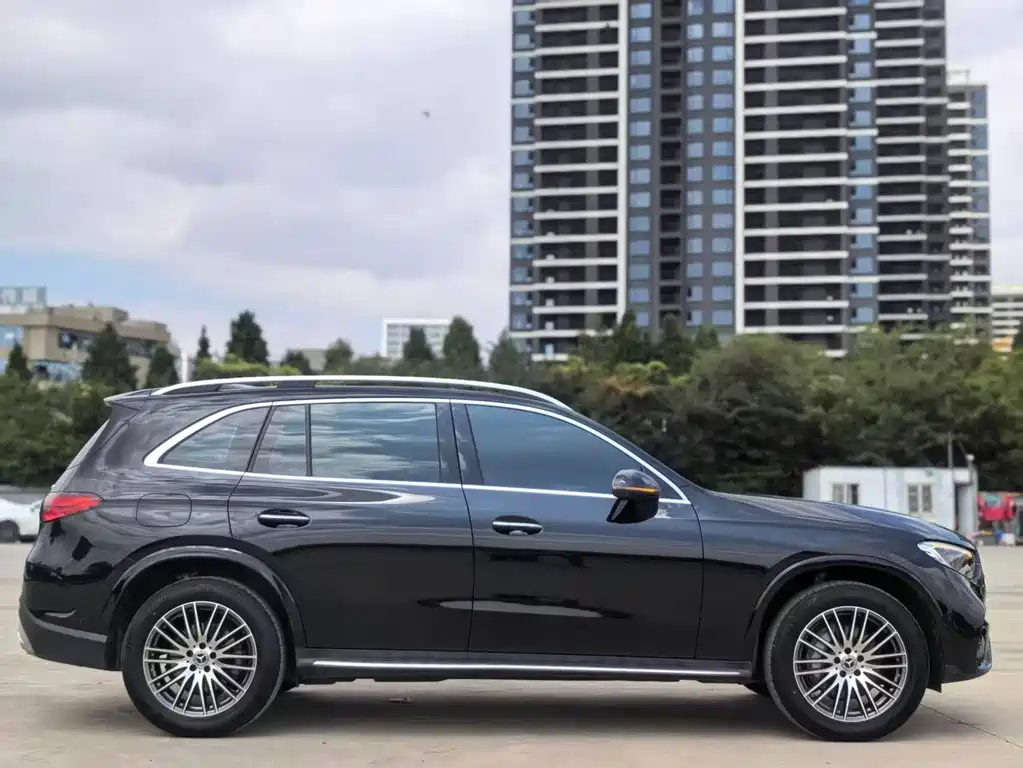 Mercedes-Benz GLC — миниатюра 8