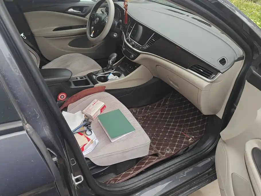 Buick Verano — миниатюра 8