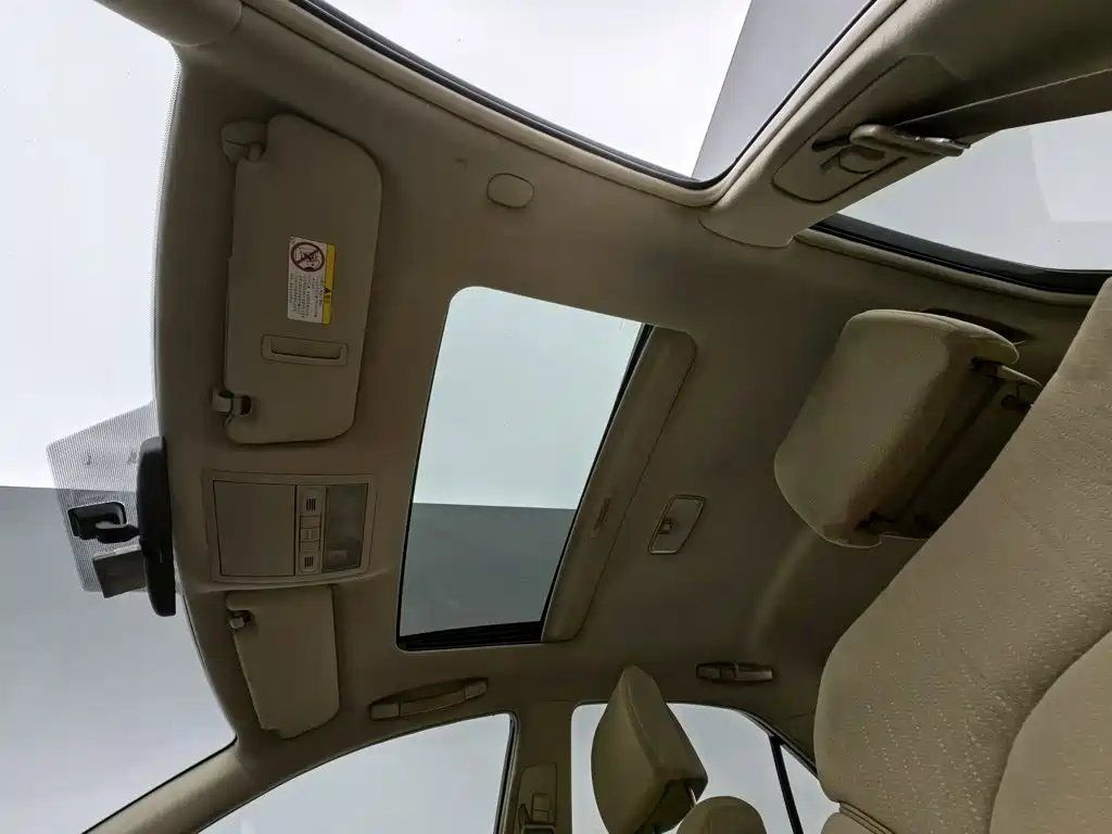 Toyota Reiz — миниатюра 14