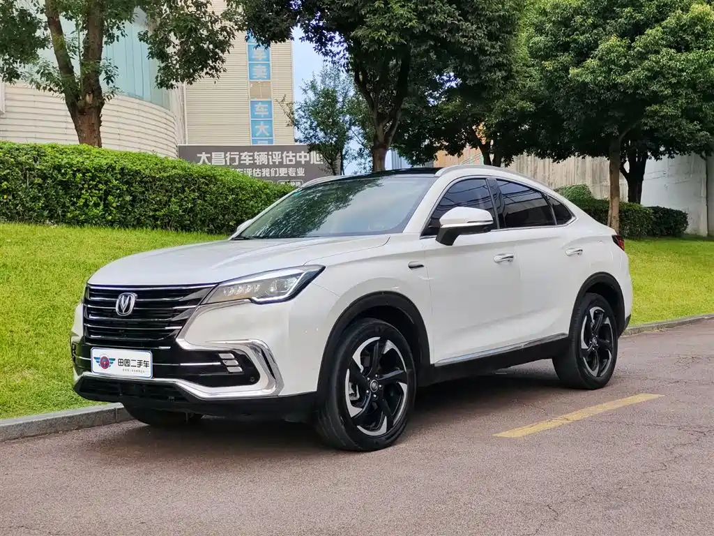 CHANGAN  CS85 COUPE