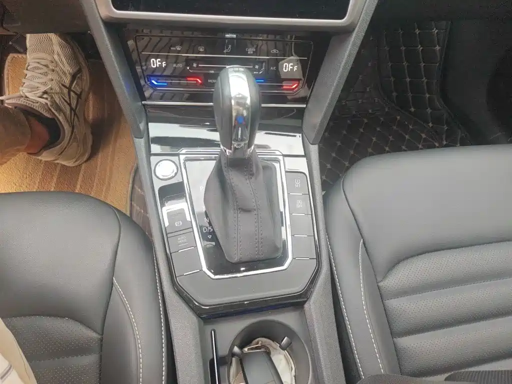 Volkswagen Lamando — миниатюра 10
