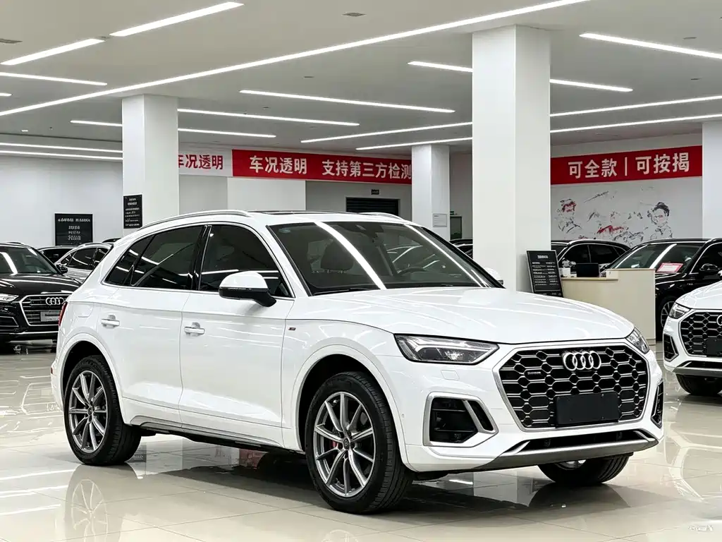Audi Q5L — миниатюра 2
