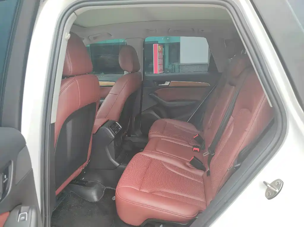 Audi Q5 — миниатюра 7