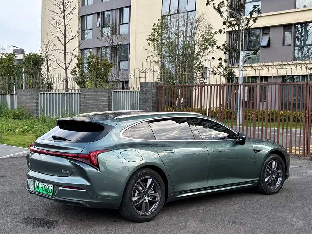 Neta S Shooting Brake — миниатюра 16