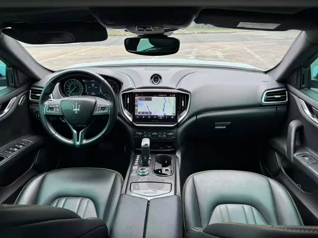 Maserati Ghibli — миниатюра 3