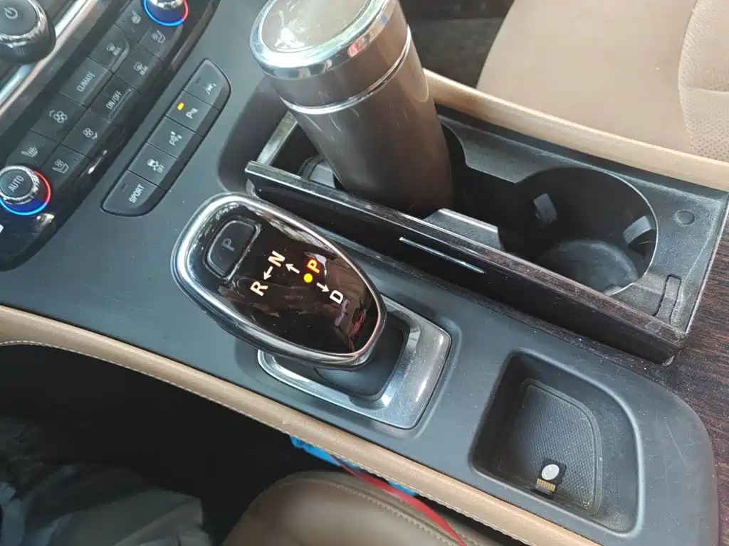 Buick LaCrosse — миниатюра 7