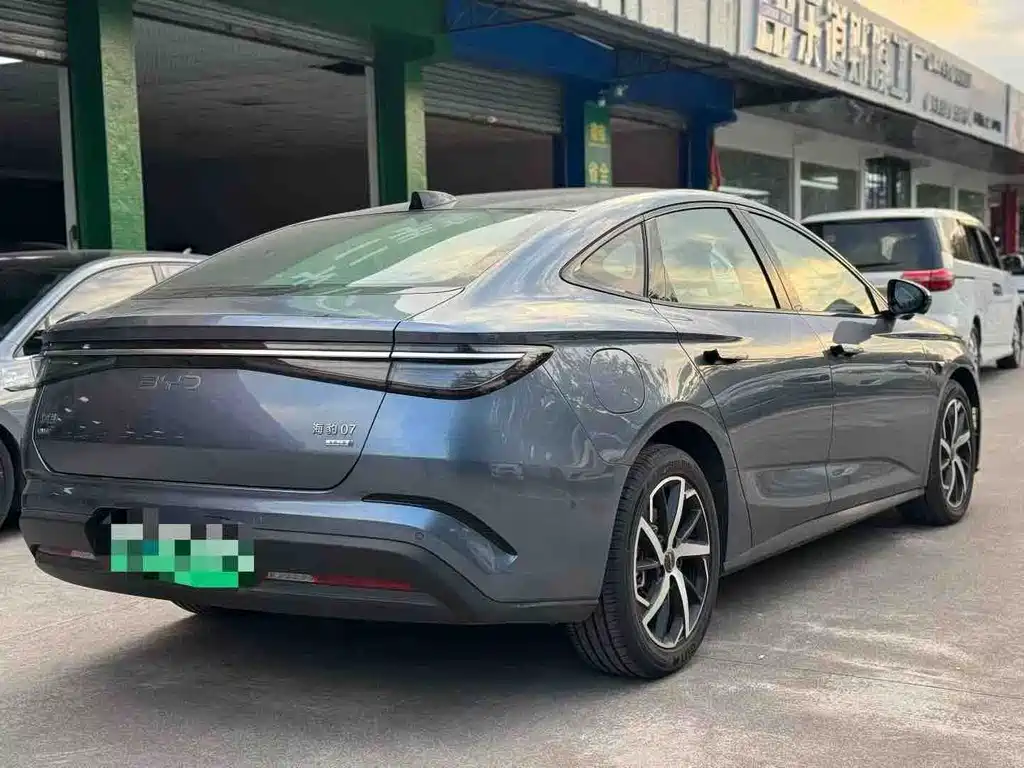 BYD Seal 07 DM-i — миниатюра 6