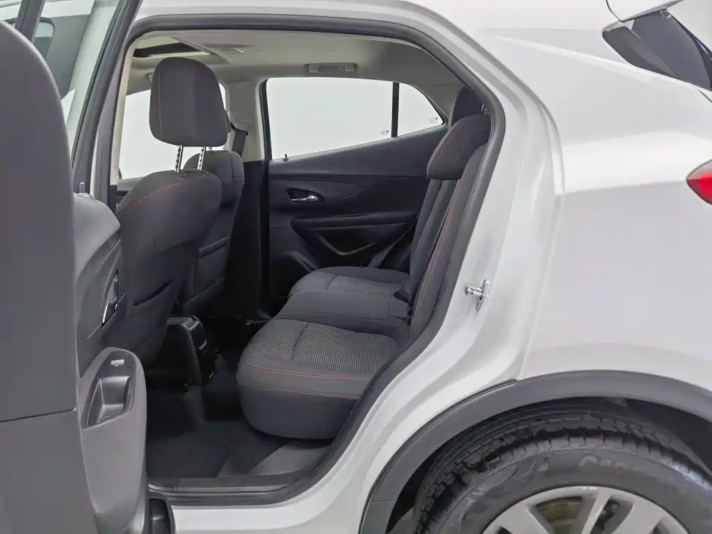 Buick Encore — миниатюра 15