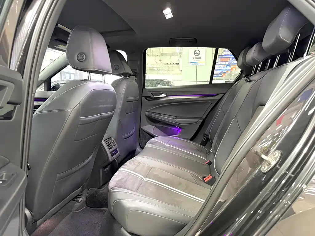 Volkswagen Golf 2021 280TSI DSG R-Line