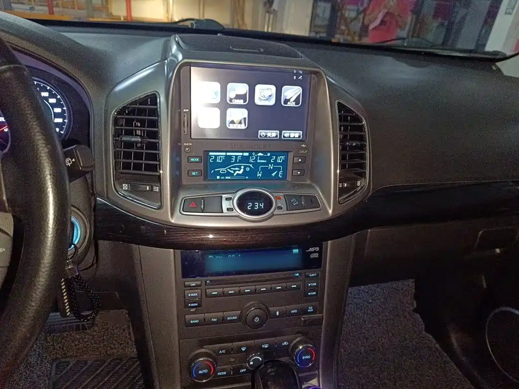 Chevrolet Captiva — миниатюра 6