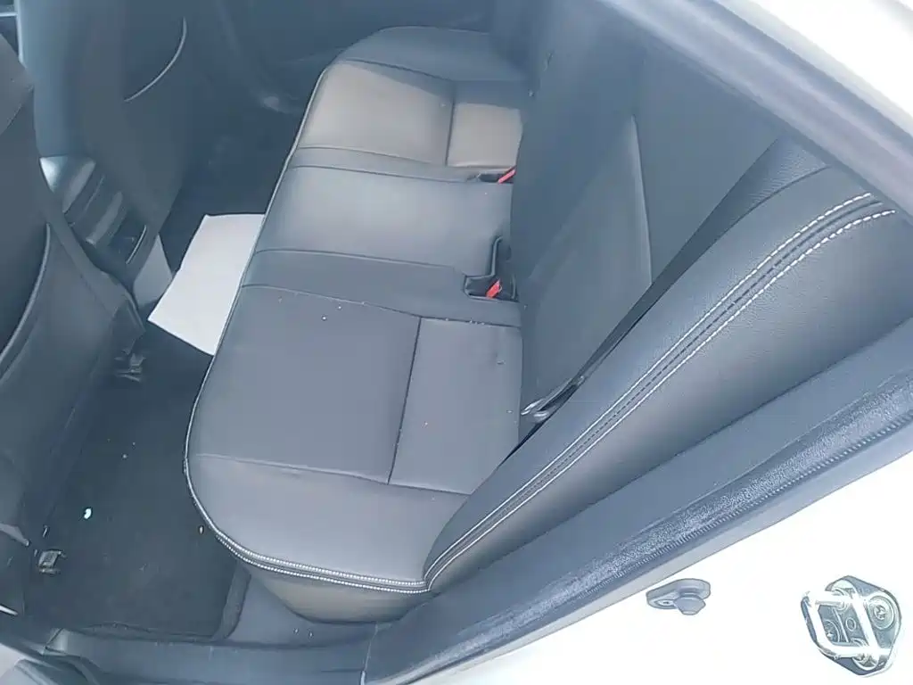 Toyota Corolla — миниатюра 17