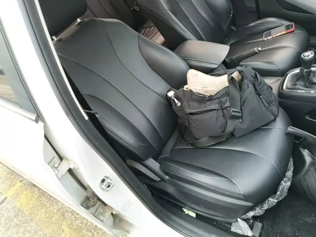Roewe i5 — миниатюра 25