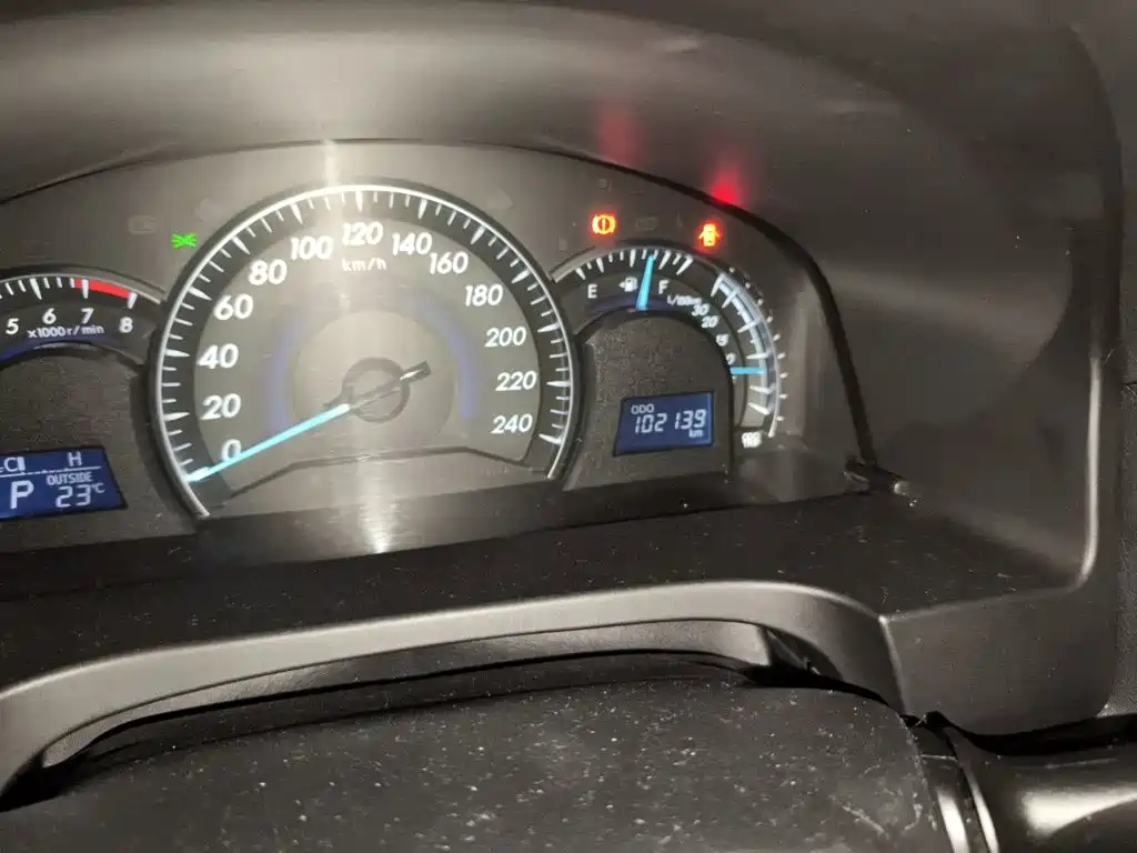 Toyota Camry 2015 2.0G Lead