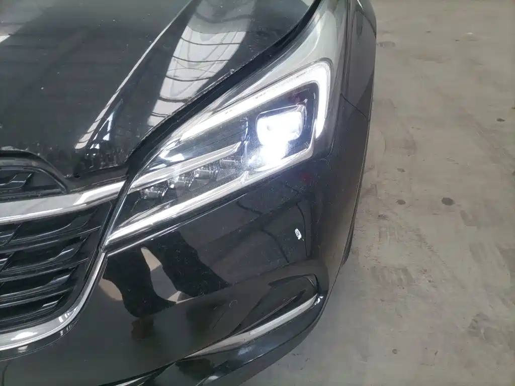 Buick Envision Plus — миниатюра 24
