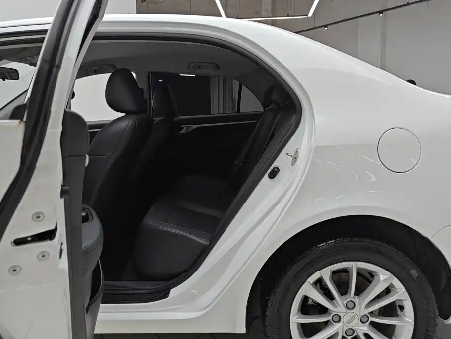 Geely Vision — миниатюра 11