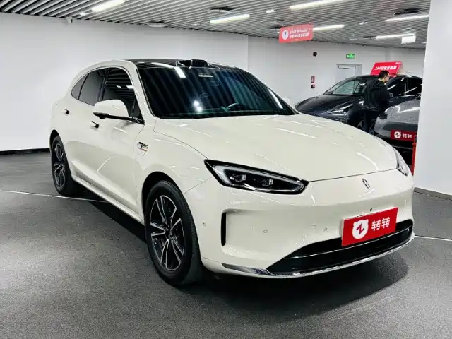 AITO ASK THE WORLD M5