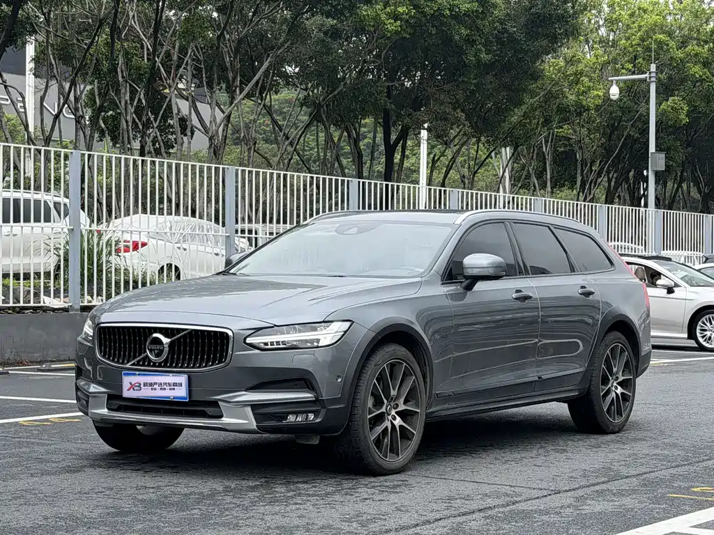 Volvo V90 2020 Cross Country T5 AWD