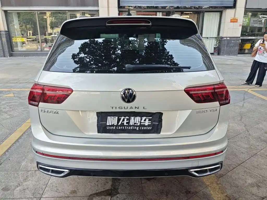 Volkswagen Tiguan L — миниатюра 8