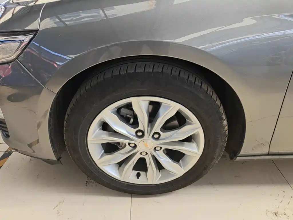 Chevrolet Malibu XL — миниатюра 23
