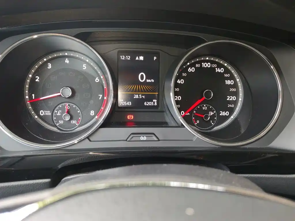 Volkswagen Tiguan L — миниатюра 5