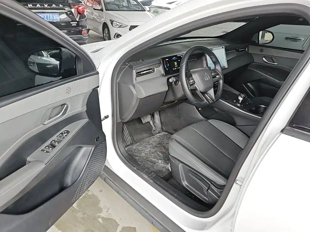 BYD Qin PLUS — миниатюра 16