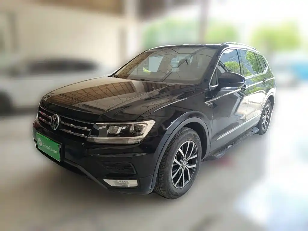Volkswagen Tiguan L — миниатюра 2