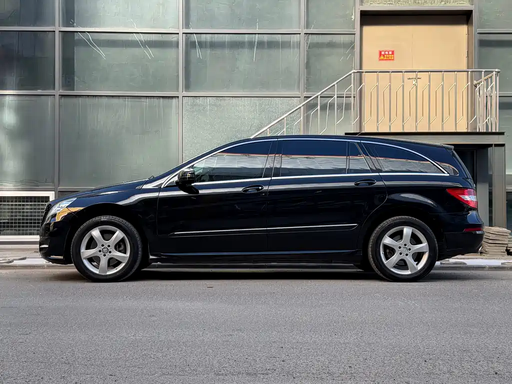 MERCEDES-BENZ R CLASS