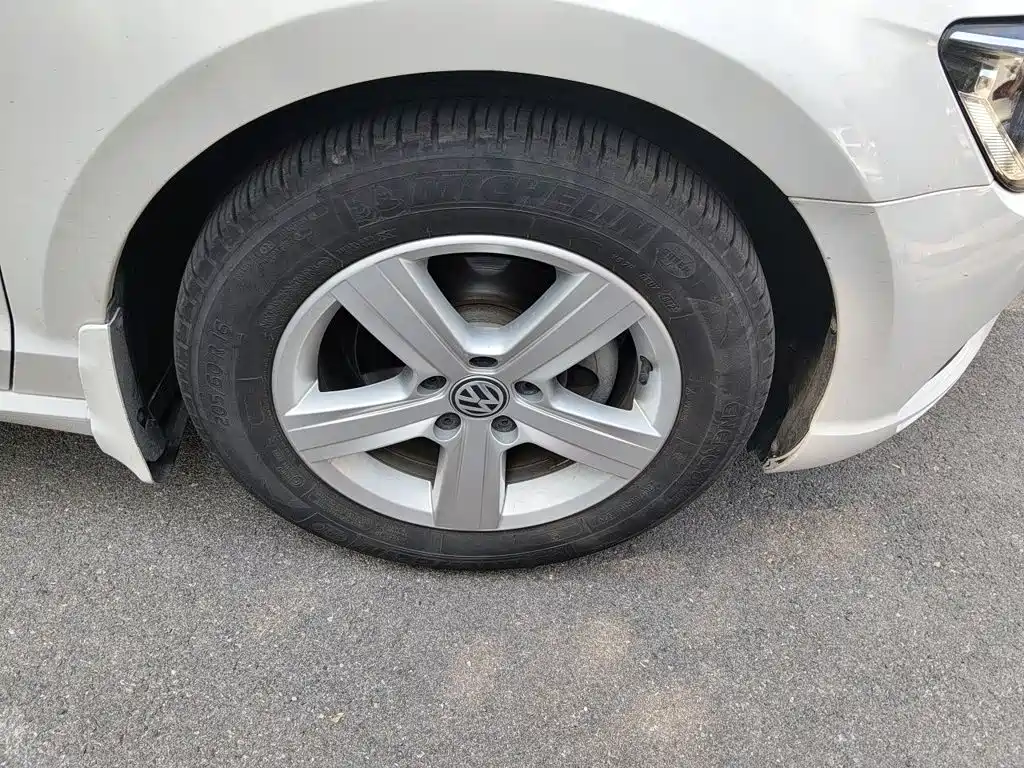 Volkswagen Lamando — миниатюра 24