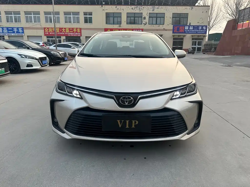 TOYOTA COROLLA