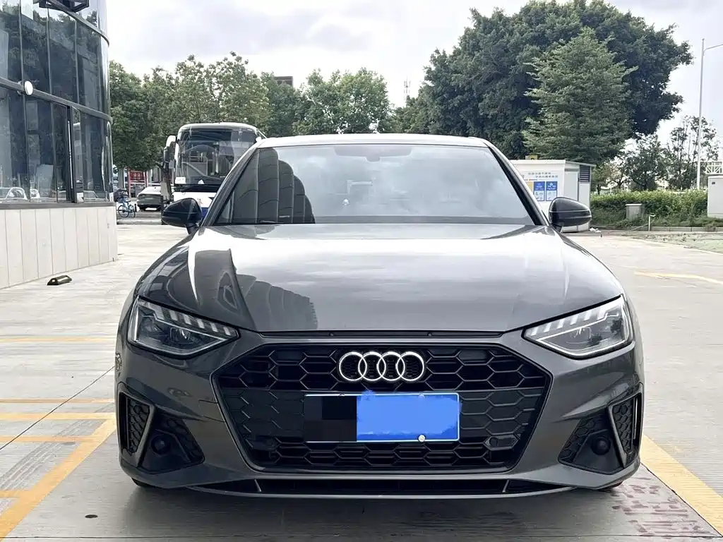 Audi A4L — миниатюра 2