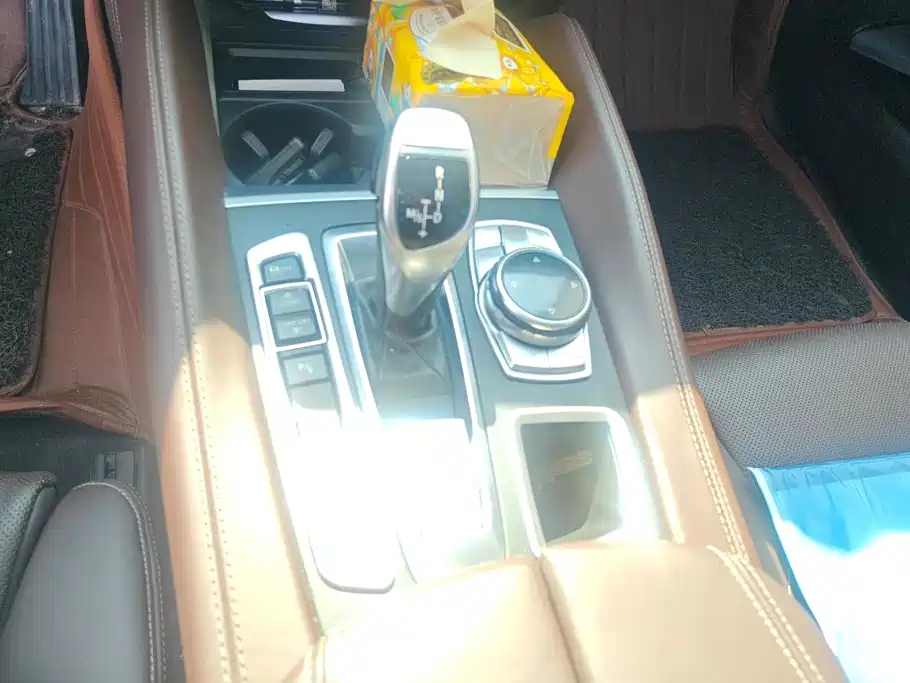 BMW X5 (Import) — миниатюра 16