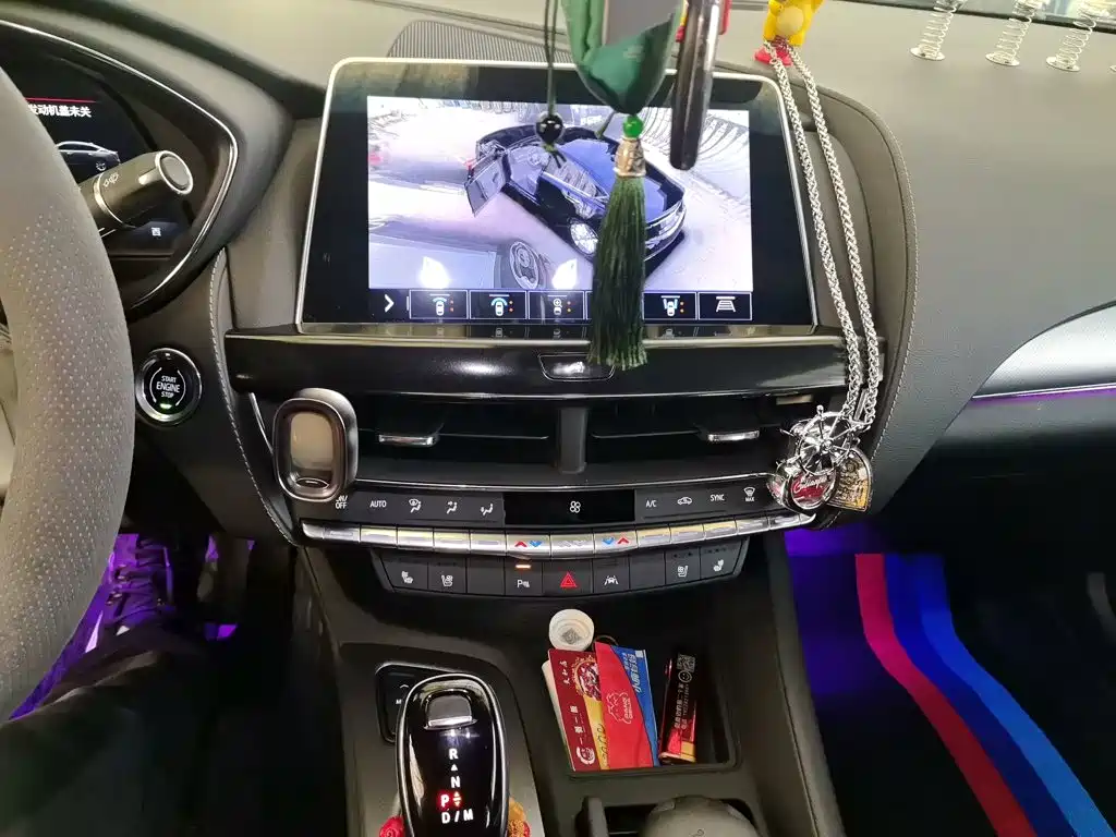 Cadillac CT5 — миниатюра 14