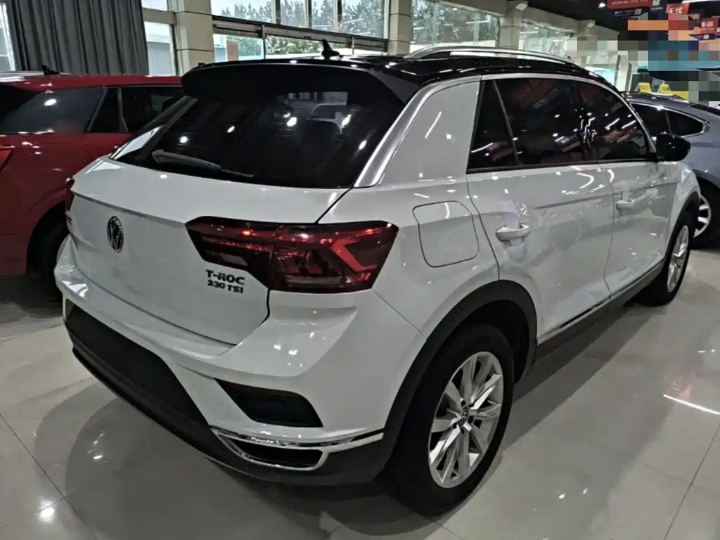 Volkswagen T-Roc — миниатюра 7
