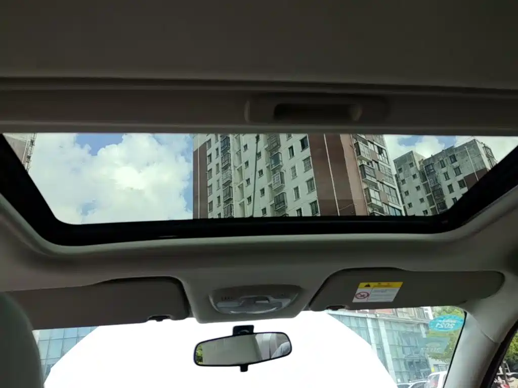 Chevrolet Sail — миниатюра 18